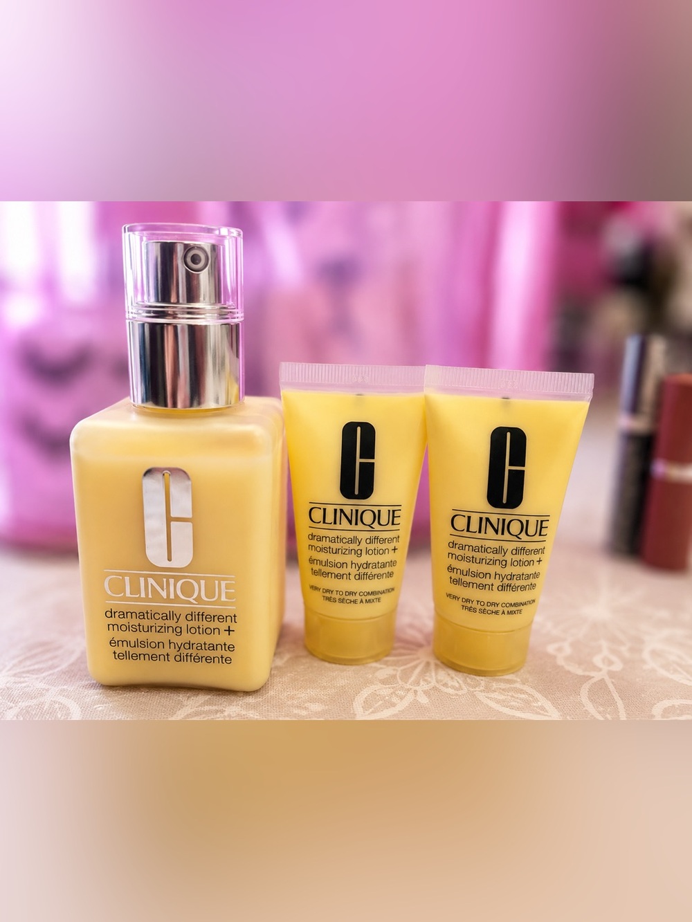 Clinique Dramatically Different Moisturizing Lotion Set — Yellow Bottles